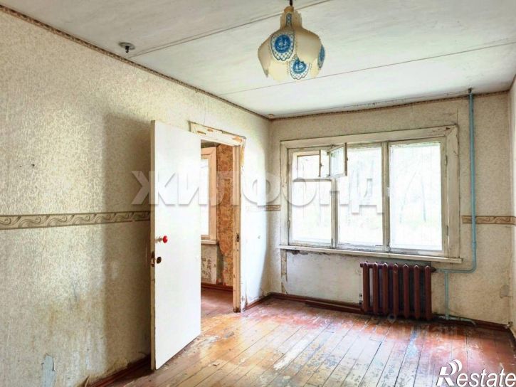 3-комн квартира улица Бумагина, 15,  д. 15