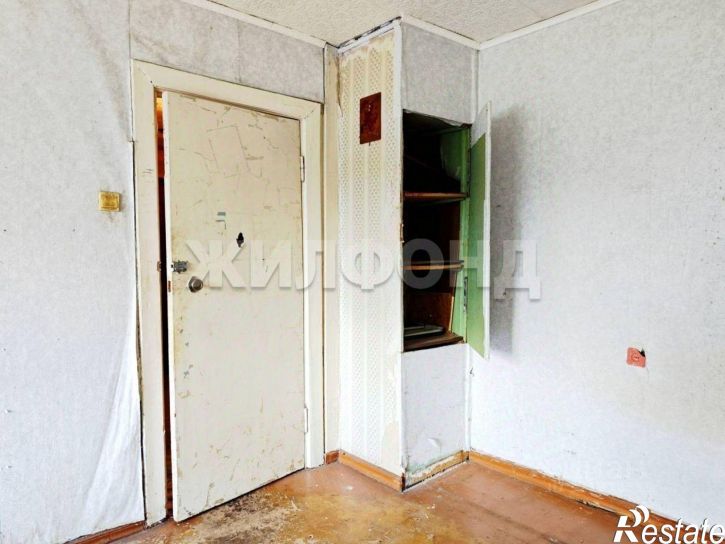 3-комн квартира улица Бумагина, 15,  д. 15