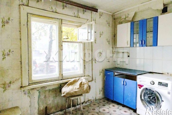 3-комн квартира улица Бумагина, 15,  д. 15