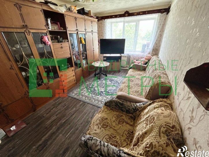 3-комн квартира Строительная улица, 1,  д. 1