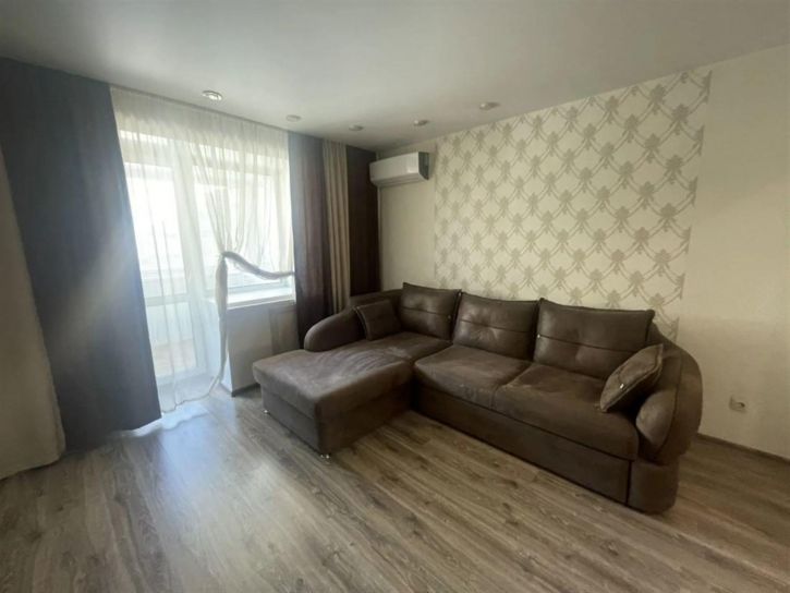 3-комн квартира ул Чапаева, д. 5