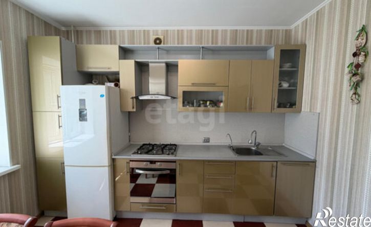 3-комн квартира Пионерская улица, 92,  д. 92