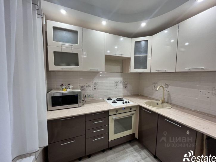 2-комн квартира ул Осенняя, 19,  д. 19