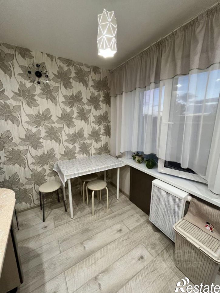 2-комн квартира ул Осенняя, 19,  д. 19